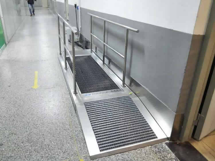履帶式鞋底清潔機_ESD防靜電門禁系統