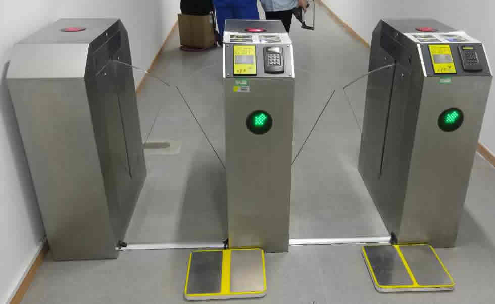 訊諾ESD防靜電門禁系統 助力電子企業發展_ESD防靜電門禁系統